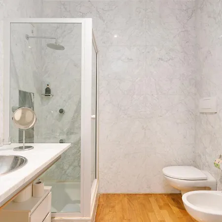 Apartment Youhosty - Brera 17 Milan