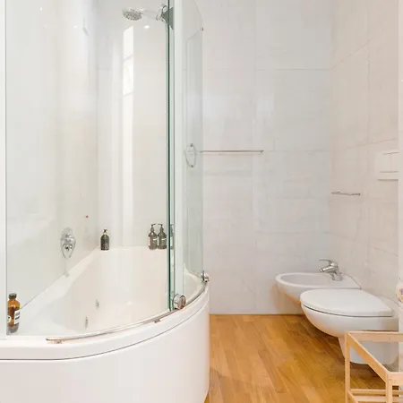 Youhosty - Brera 17 Apartment *
