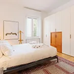 Youhosty - Brera 17 Milaan